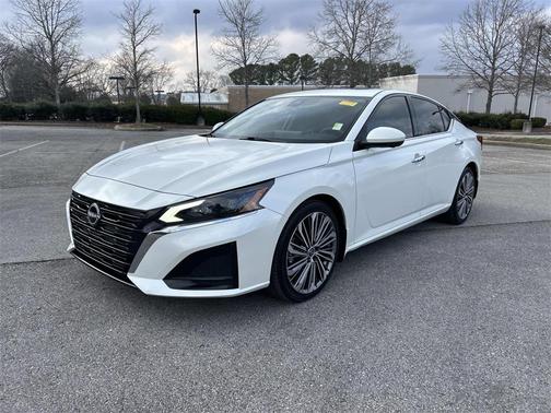 2023 Nissan Altima 2.5 SL