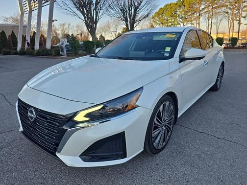 2023 Nissan Altima 2.5 SL