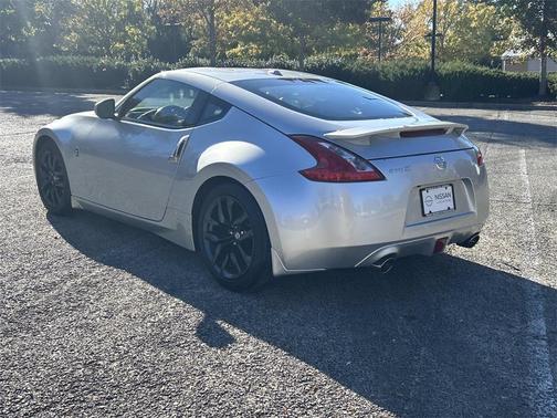 2017 Nissan 370Z Touring
