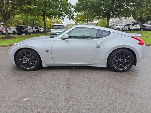 2017 Nissan 370Z Touring