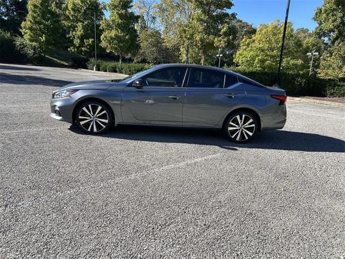 2020 Nissan Altima SR Intelligent AWD