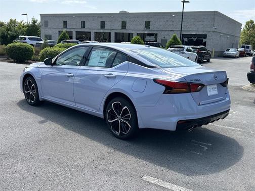 2025 Nissan Altima SR AWD