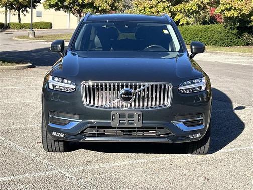 2022 Volvo XC90 T6 Inscription