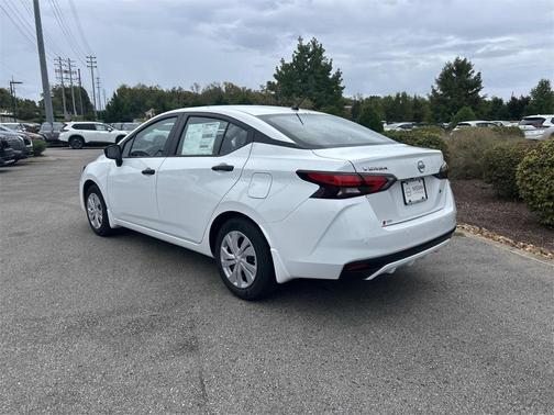 2025 Nissan Versa 1.6 S