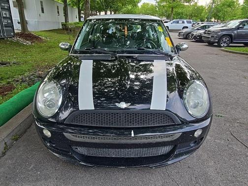 Black 2005 MINI Cooper S Base