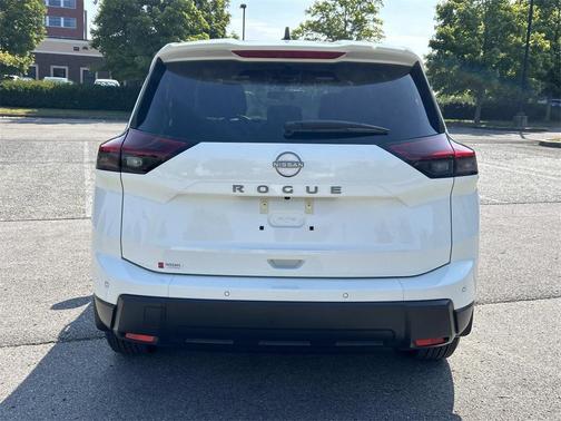 2025 Nissan Rogue S
