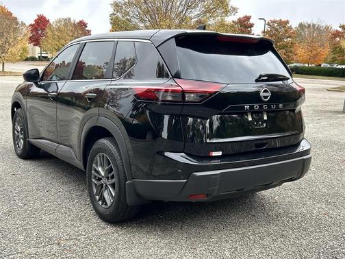 2025 Nissan Rogue S