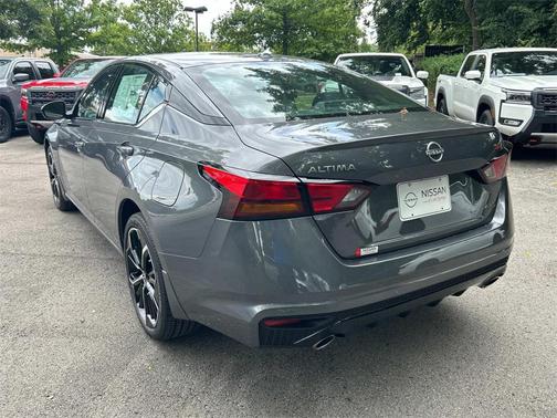 2025 Nissan Altima SR AWD