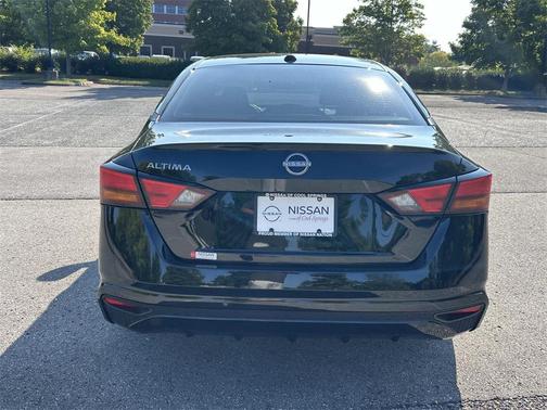 2025 Nissan Altima S FWD