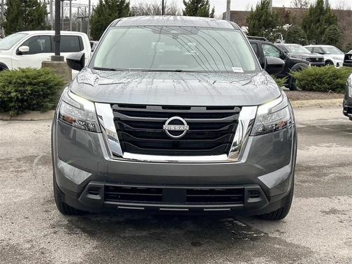 2025 Nissan Pathfinder S FWD
