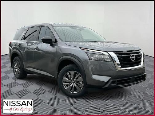 2025 Nissan Pathfinder S FWD