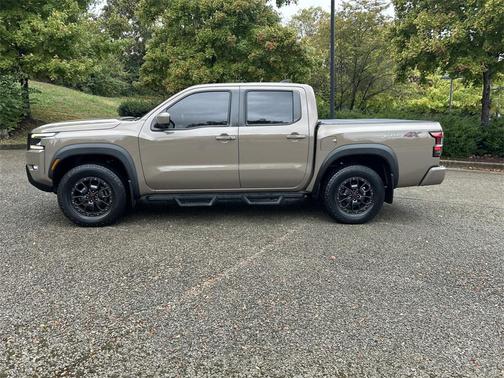 2022 Nissan Frontier PRO-4X