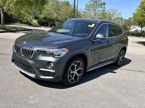 Mineral Gray Metallic 2018 BMW X1 sDrive28i