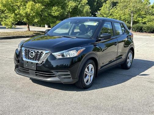 2020 Nissan Kicks S