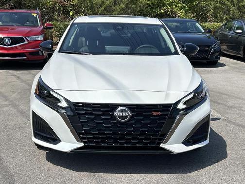 2025 Nissan Altima SR AWD