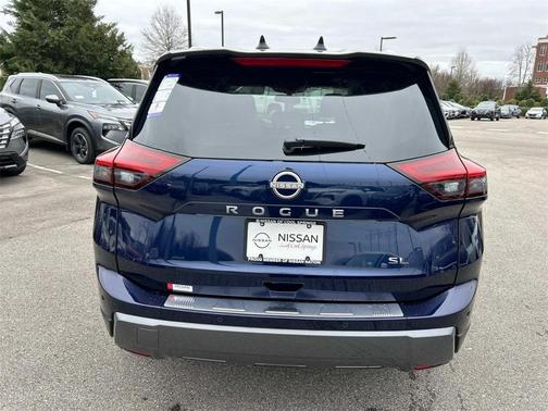 2025 Nissan Rogue SL