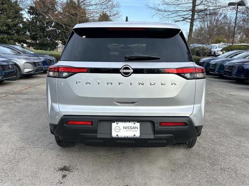 2025 Nissan Pathfinder S FWD