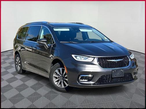 2021 Chrysler Pacifica Hybrid Touring L
