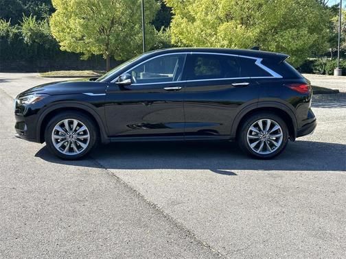 2022 INFINITI QX50 PURE AWD