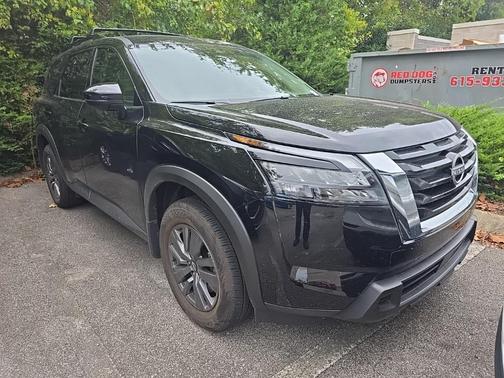 2025 Nissan Pathfinder SV FWD