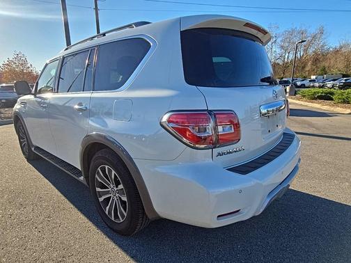 2017 Nissan Armada SL