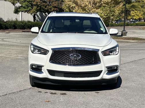 2016 INFINITI QX60 Base