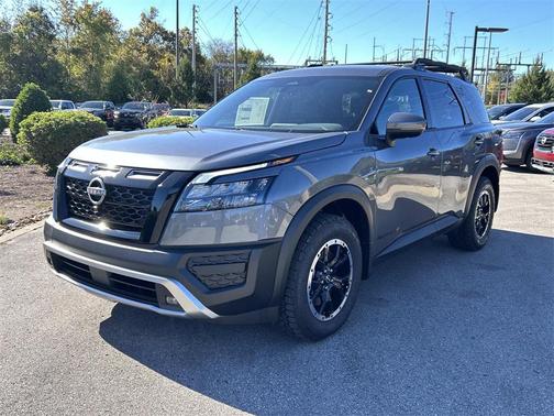 2025 Nissan Pathfinder Rock Creek 4WD