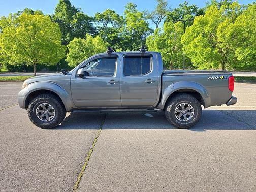 Gun Metallic 2016 Nissan Frontier PRO-4X