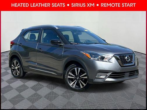 Gun Metallic 2020 Nissan Kicks SR