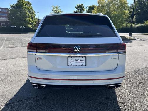 2024 Volkswagen Atlas 2.0T SEL Premium R-Line 4MOTION