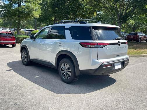 2025 Nissan Pathfinder SV FWD