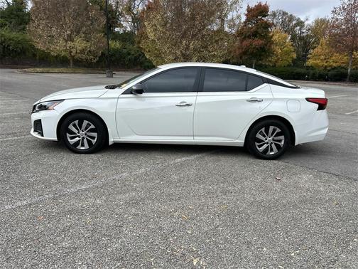 2025 Nissan Altima S FWD