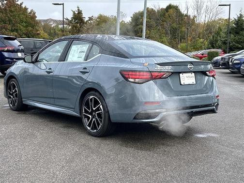 2025 Nissan Sentra SR