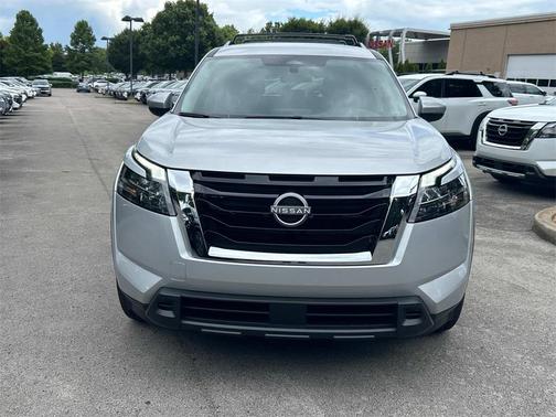 2025 Nissan Pathfinder SV FWD