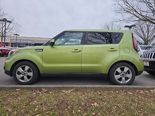 2018 Kia Soul Base