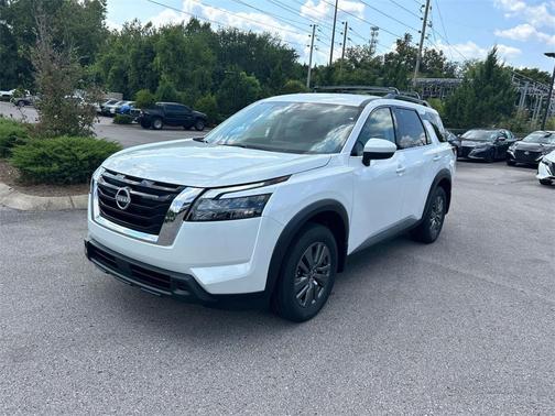2025 Nissan Pathfinder SV FWD