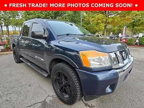 2015 Nissan Titan SV