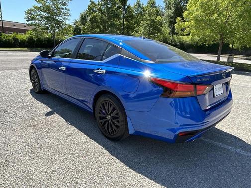 Bluestone Pearl 2025 Nissan Altima 2.5 SV