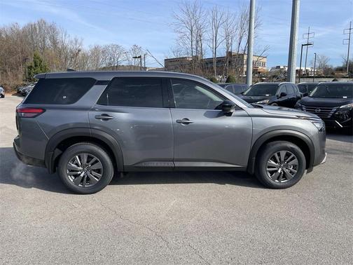 2025 Nissan Pathfinder S 4WD