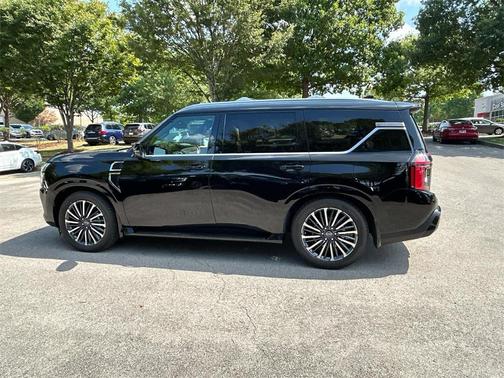 2025 Nissan Armada Platinum Reserve 4WD