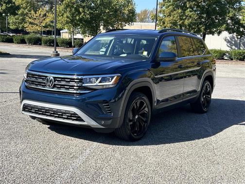 2022 Volkswagen Atlas 3.6L SE w/Technology