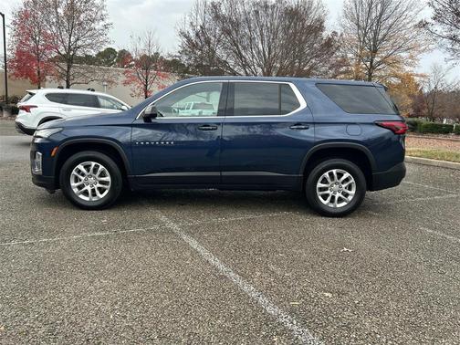 2023 Chevrolet Traverse LS