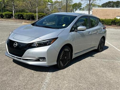 2023 Nissan Leaf SV PLUS