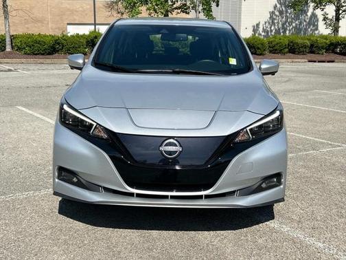 2023 Nissan Leaf SV PLUS