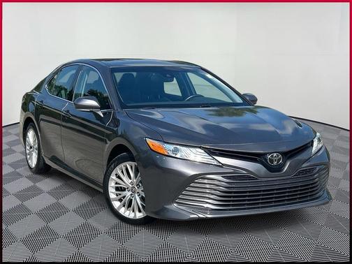 2020 Toyota Camry XLE