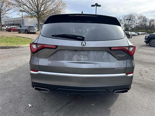 2024 Acura MDX Standard