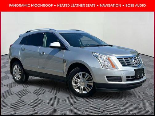 Radiant Silver Metallic 2015 Cadillac SRX Luxury Collection