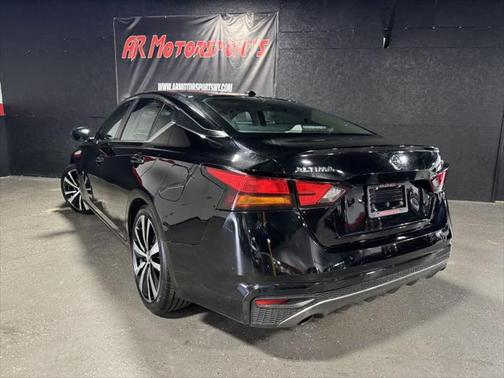 2019 Nissan Altima 2.5 SR