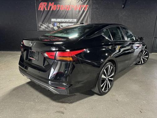 2019 Nissan Altima 2.5 SR