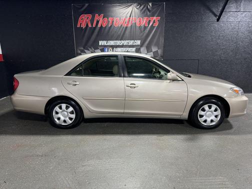 2003 Toyota Camry LE